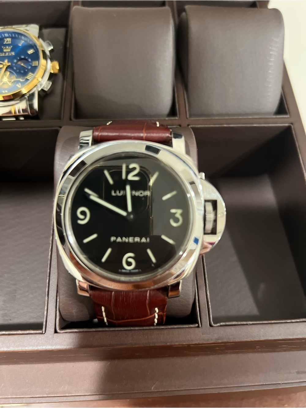 NOOB Panerai PAM 112 &
Brown Leather Strap
